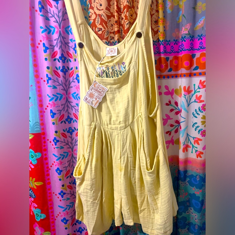 Casual Yellow Cotton Blend Romper Jumpsuit with Embroidered Pocket